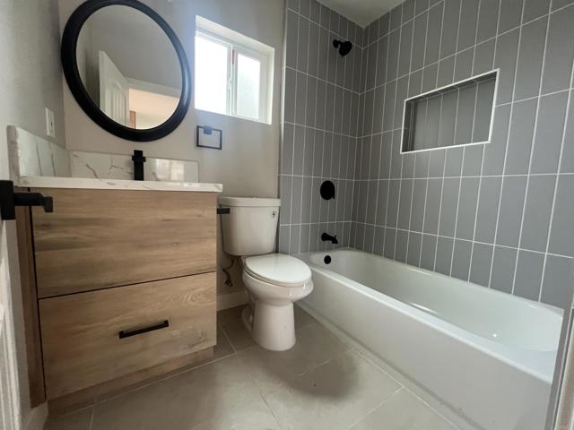 1021 D Street, Ramona CA: https://media.crmls.org/mediaz/d66df7eb-2a5a-4978-94ed-cf03bf3b966b.jpg