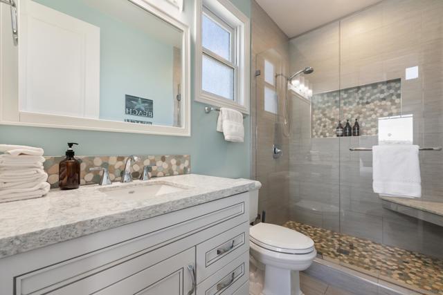 839 Reed Avenue, Pacific Beach (San Diego) CA: https://media.crmls.org/mediaz/d66dfec1-992c-429f-b56a-a5073639a894.jpg