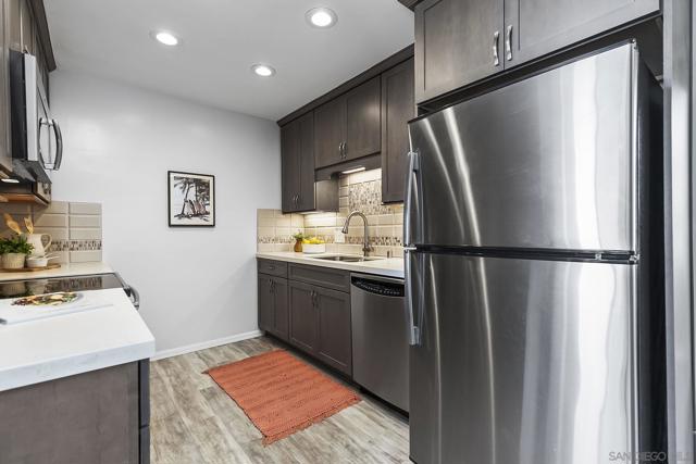 5015 Cape May Ave, San Diego CA: https://media.crmls.org/mediaz/d6704c6b-deca-496c-a667-99811c9970f0.jpg