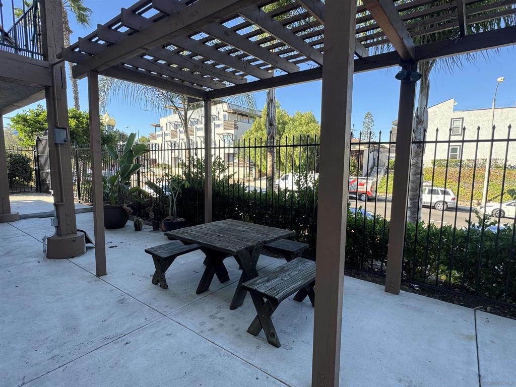 3029 Broadway - photo 11