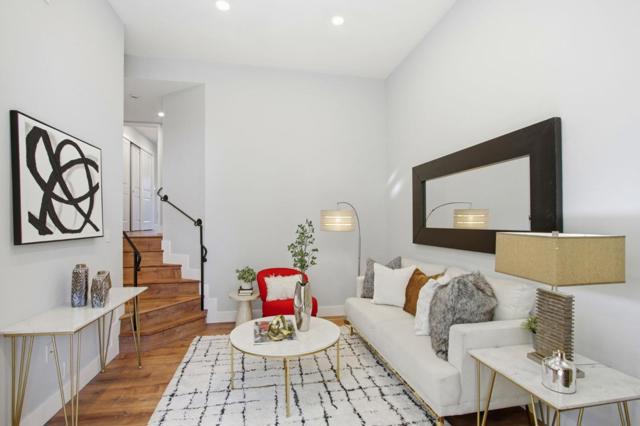 2265 Sun Glory Lane, San Jose CA: https://media.crmls.org/mediaz/d67087ad-3200-4568-b0b2-876aa378c465.jpg