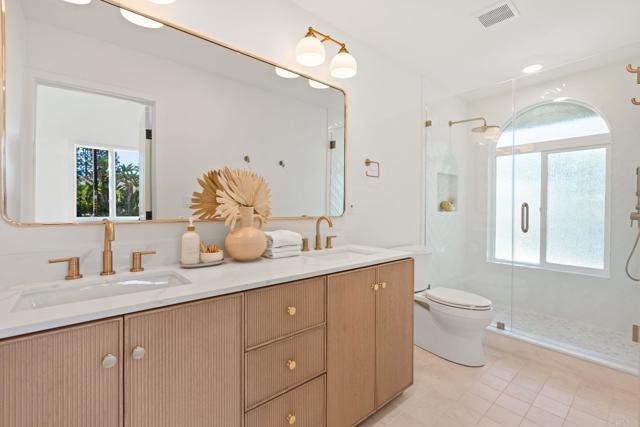 603 Sereno View Road, Encinitas CA: https://media.crmls.org/mediaz/d67127b9-e5fa-42e9-afe8-f267e0b9b7d7.jpg