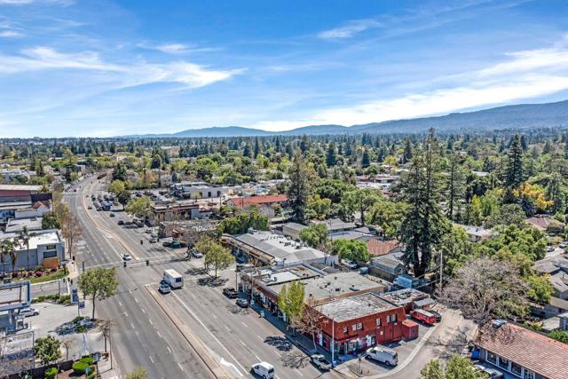 3876 3876 El Camino Real, Palo Alto CA: https://media.crmls.org/mediaz/d6719b8c-cfc3-4e31-b7aa-a05a6ec8eff8.jpg