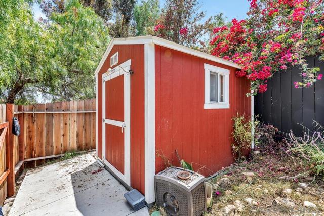 1003 Hayes Ave, San Diego CA: https://media.crmls.org/mediaz/d6738e3a-c054-4cdf-9269-a252df03e5de.jpg