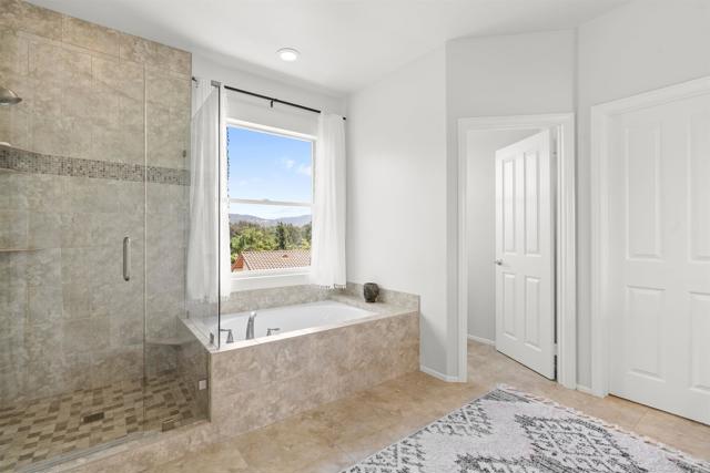 Detail Gallery Image 37 of 67 For 1957 Cresthaven Dr, Vista,  CA 92084 - 4 Beds | 3 Baths
