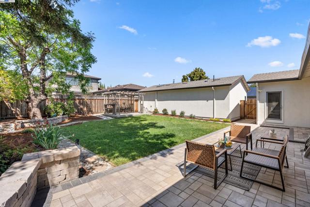 12763 Camrose Ave, Saratoga CA: https://media.crmls.org/mediaz/d675db3e-5733-4728-89ed-6f084744c290.jpg