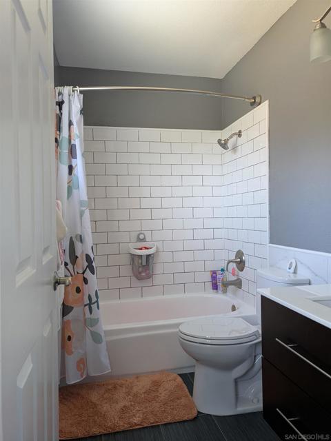 5920 Mission Center Rd, San Diego CA: https://media.crmls.org/mediaz/d6760d74-816a-406b-b88b-15ab2a1a0601.jpg