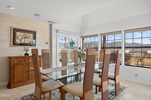 Detail Gallery Image 15 of 75 For 535 Ridgecrest Dr, Santa Paula,  CA 93060 - 3 Beds | 2/1 Baths