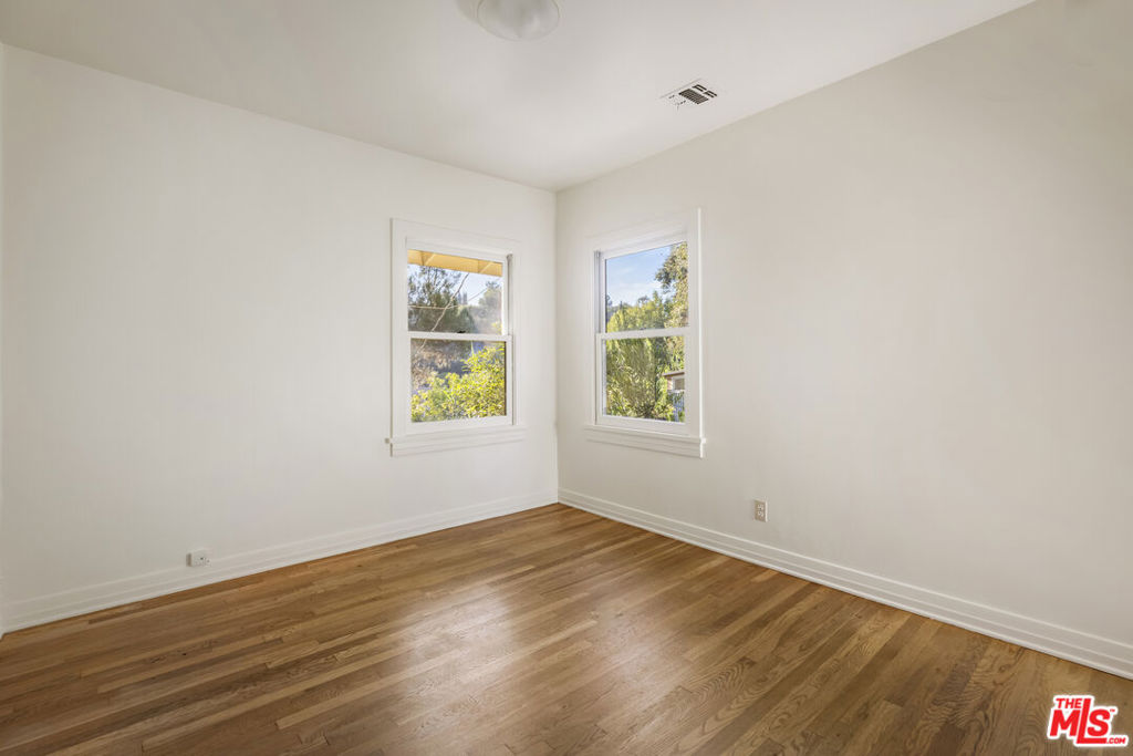MLS #26856335 image #49