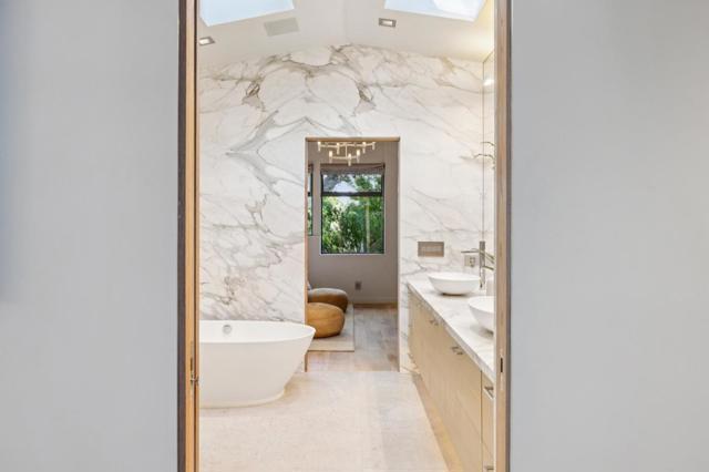 22 Grove Drive, Portola Valley CA: https://media.crmls.org/mediaz/d6797fa9-9e74-4ada-a911-5b011d40083d.jpg