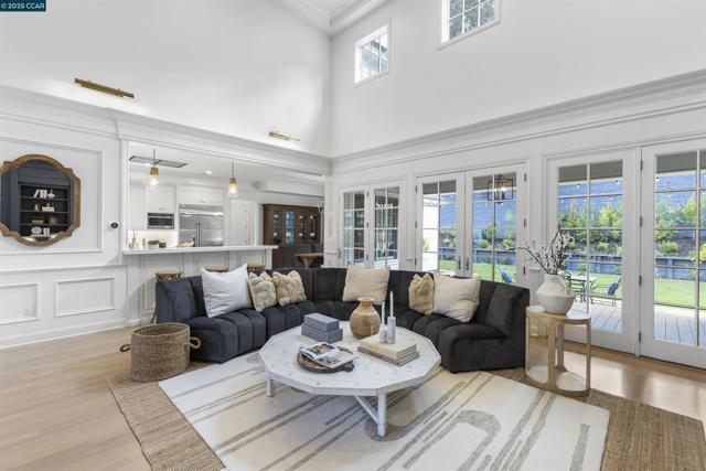 1826 Alameda Diablo, Diablo CA: https://media.crmls.org/mediaz/d67a35fd-c75d-49f2-ae11-337bf4250c6e.jpg