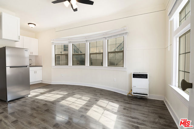 1732 N Wilton Place, Los Angeles CA: https://media.crmls.org/mediaz/d67af2e4-13ab-4e02-a20d-703ff1dc489d.jpg