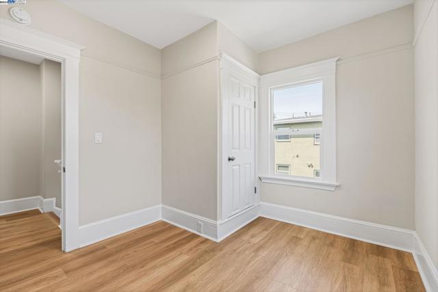 Image 46 of 57 For 551 53rd St  