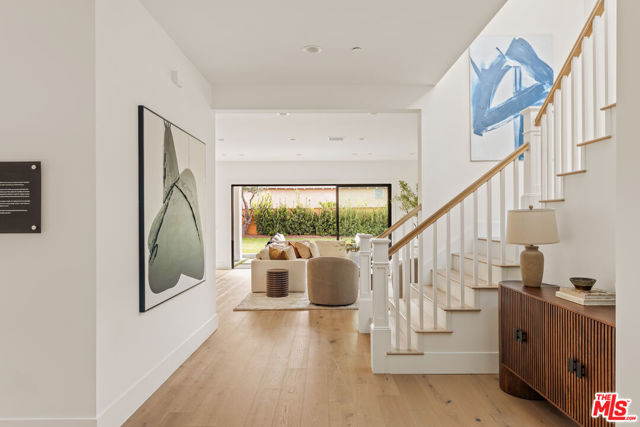 1827 9th Street photo 3