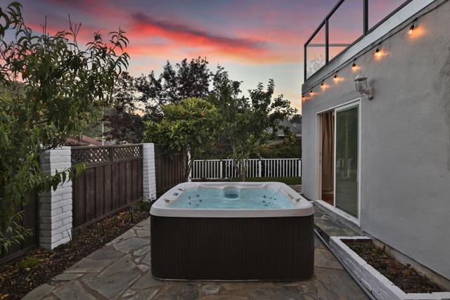 1001 Everglades Drive, Pacifica CA: https://media.crmls.org/mediaz/d67be4c1-f0ef-4ab1-a362-e47b38ebb08e.jpg