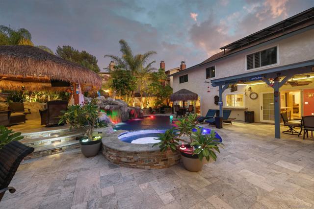 10976 Pallon Way, San Diego CA: https://media.crmls.org/mediaz/d67d24b8-2a1b-4ef6-a3e8-1b75b9fcb963.jpg