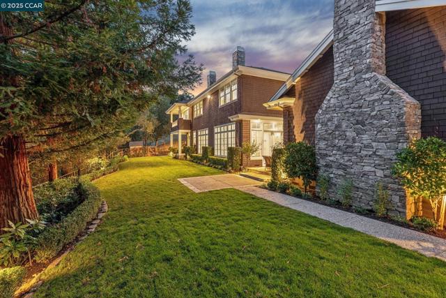 3656 Old Blackhawk Rd, Danville CA: https://media.crmls.org/mediaz/d67efff4-0581-4690-9325-d1396dd9f480.jpg