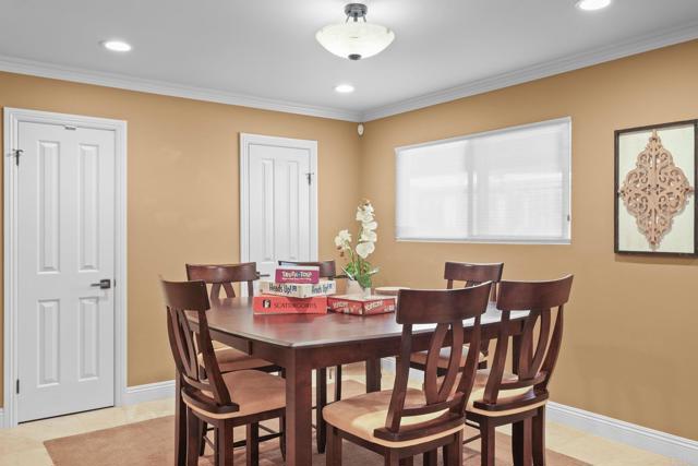 Detail Gallery Image 28 of 75 For 1927 Belmore Ct, El Cajon,  CA 92020 - 3 Beds | 2/1 Baths