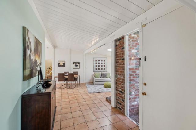 342 Carolina Lane, Palo Alto CA: https://media.crmls.org/mediaz/d6804158-4257-4c20-a4f4-06a8b4f7711e.jpg