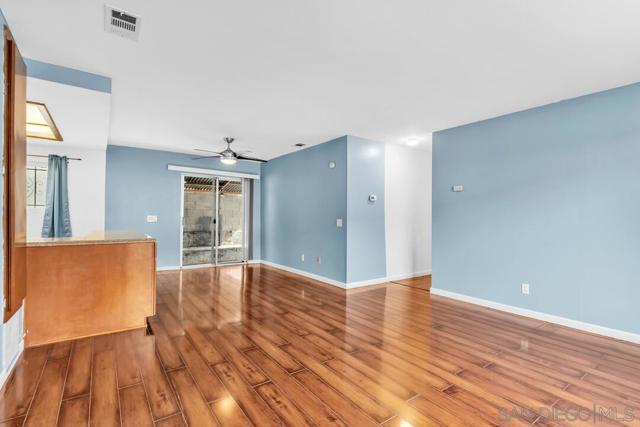 935 Ramona Ave, Spring Valley CA: https://media.crmls.org/mediaz/d68090f5-a6c0-4268-9a3d-b4070357bb64.jpg