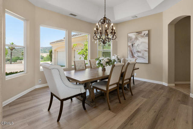 2625 Marvella Court, Camarillo CA: https://media.crmls.org/mediaz/d681a786-f5be-4e37-b32f-31e176348a17.jpg