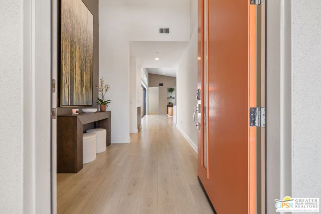 190 Obsidian Loop, Palm Springs CA: https://media.crmls.org/mediaz/d681dab6-59cd-4ed8-9574-26a2f2c57686.jpg