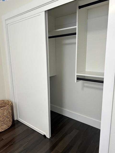 635 Janice Ave, Hayward CA: https://media.crmls.org/mediaz/d682d92e-2a25-4c07-bb71-a64fc5a85acf.jpg