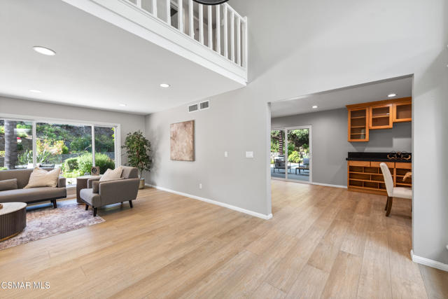 1253 Willsbrook Court, Westlake Village CA: https://media.crmls.org/mediaz/d6836421-b09f-449b-bd0f-eea387803f5a.jpg