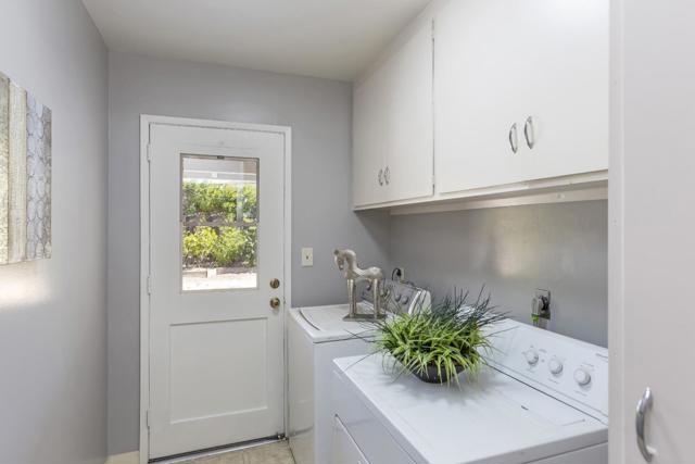 19866 BUCKHAVEN Lane, Saratoga CA: https://media.crmls.org/mediaz/d6837ce3-bf68-4249-85b8-bf0200f66046.jpg