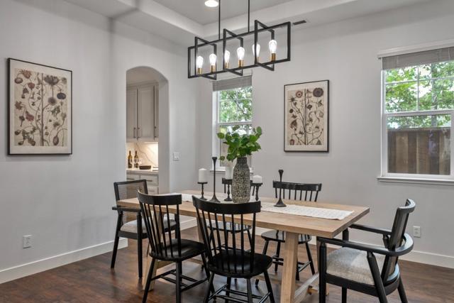 2107 Gullane Way, Gilroy CA: https://media.crmls.org/mediaz/d6838ebd-f83e-46f4-8dd3-31426e1e91bd.jpg