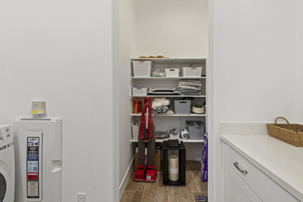 MLS #219138504PS image #32