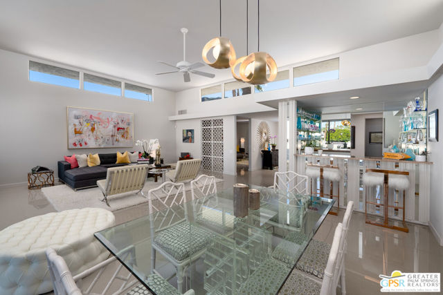 2324 Camino Vida, Palm Springs, CA 92264