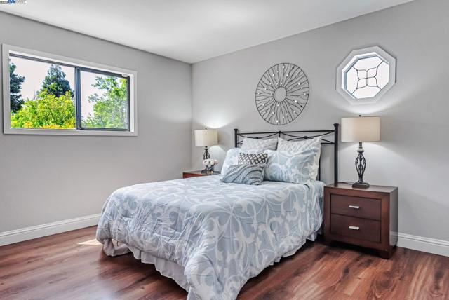 39622 Benavente Ave, Fremont CA: https://media.crmls.org/mediaz/d685cc1e-7376-404c-851c-a708edf86b5e.jpg