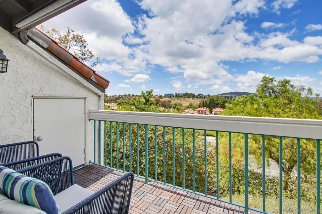 16376 Avenida Venusto - photo 11