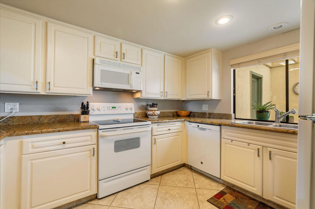 MLS #219139376PS image #3