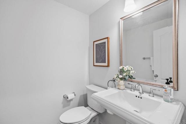 2282 Aventurine Place, Carlsbad CA: https://media.crmls.org/mediaz/d6876b85-a302-4e57-b0db-8e3a449e89b1.jpg