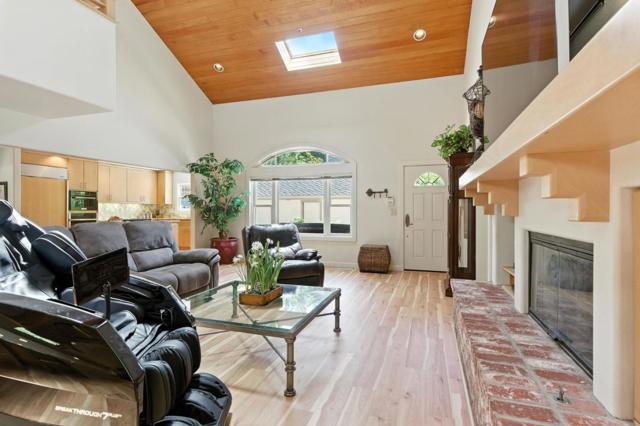 890 Pinetree Lane, Aptos CA: https://media.crmls.org/mediaz/d687c47a-9740-409c-aeb7-ab6395e676b0.jpg