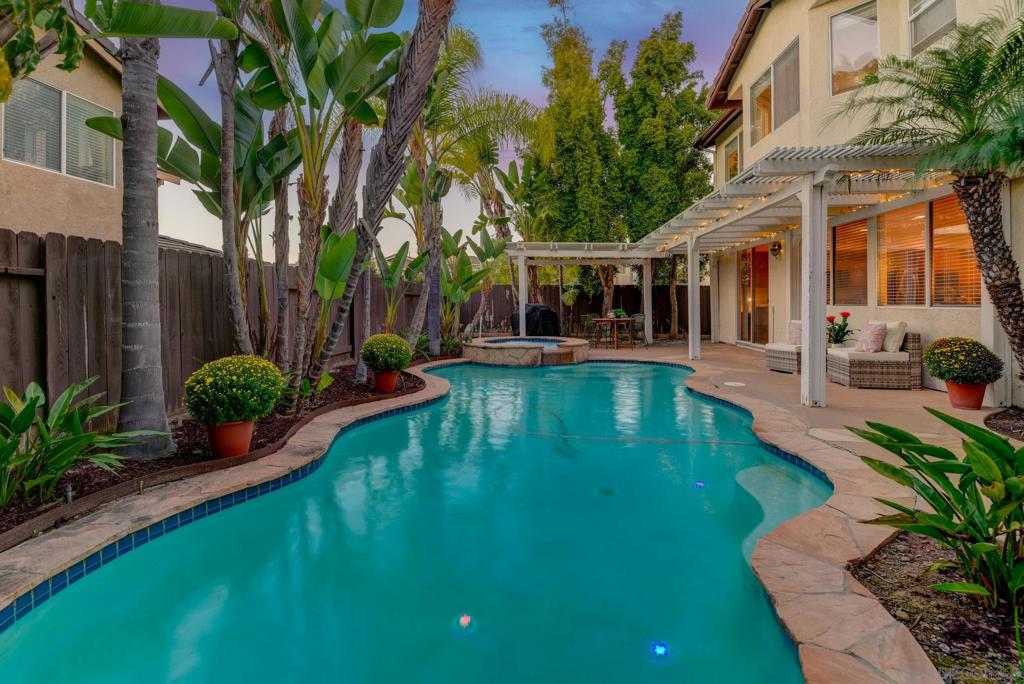 MLS #250039541SD image #35