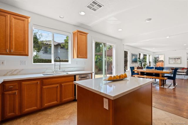 1726 BLUE WATER LANE, San Marcos CA: https://media.crmls.org/mediaz/d689b27e-b60d-40be-8a39-e9c8505e9607.jpg