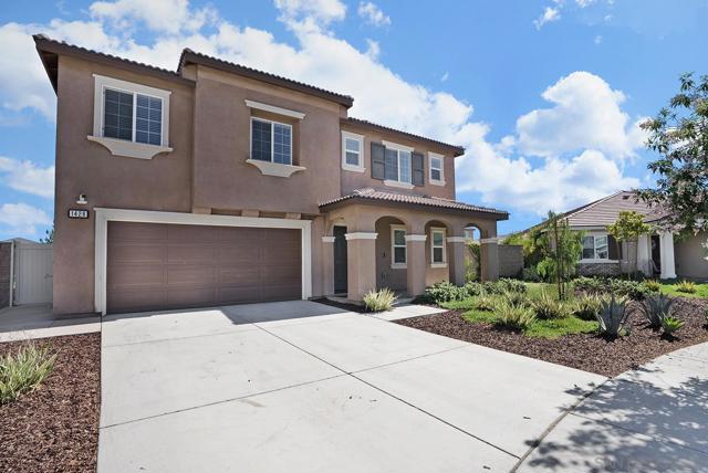 1428 Wild Prairie Way, Hemet CA: https://media.crmls.org/mediaz/d68a6e51-8b3a-4b43-aacb-97dd22961237.jpg