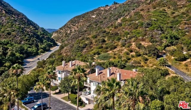 Drew Fenton | 746 Palisades Drive Pacific Palisades CA | MLS: 6794665