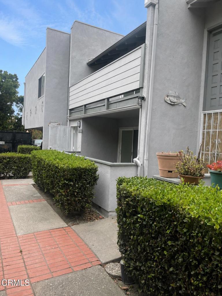2665 E Harbor Boulevard