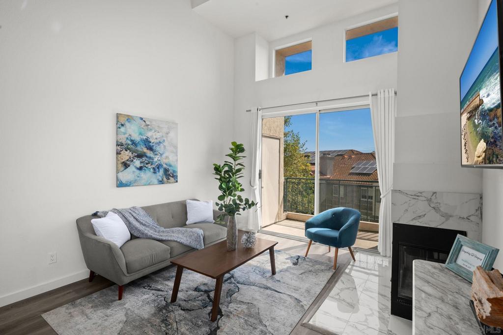680 Camino De La Reina - photo 6