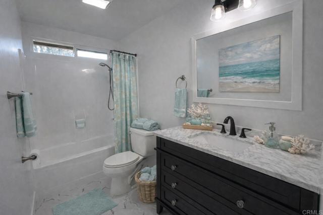 Detail Gallery Image 5 of 29 For 75 Third Ave #24,  Chula Vista,  CA 91910 - 3 Beds | 2 Baths