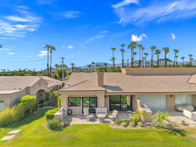 76064 Honeysuckle Drive, Palm Desert, CA 92211