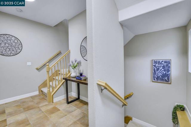 6130 Old Quarry Loop, Oakland CA: https://media.crmls.org/mediaz/d68f99ef-ca1e-47a2-b5b1-61ad1b4b60d3.jpg