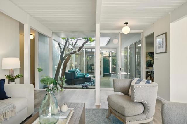 200 Loon Court, Foster City CA: https://media.crmls.org/mediaz/d68fe7d6-0ae6-40ce-99ab-c0bf7f39317c.jpg