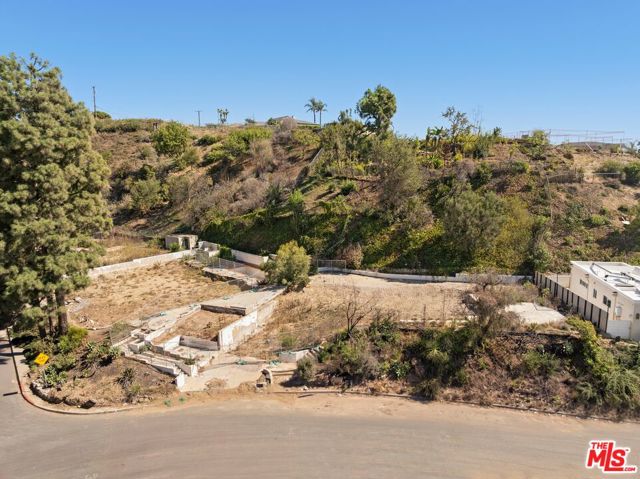 1140 Las Lomas Avenue photo 4