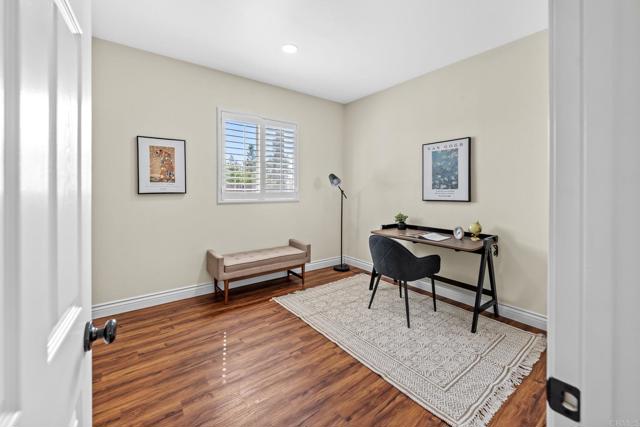 858 Via Barquero, San Marcos CA: https://media.crmls.org/mediaz/d6905cb0-0e97-4aa6-8196-005c830da78a.jpg