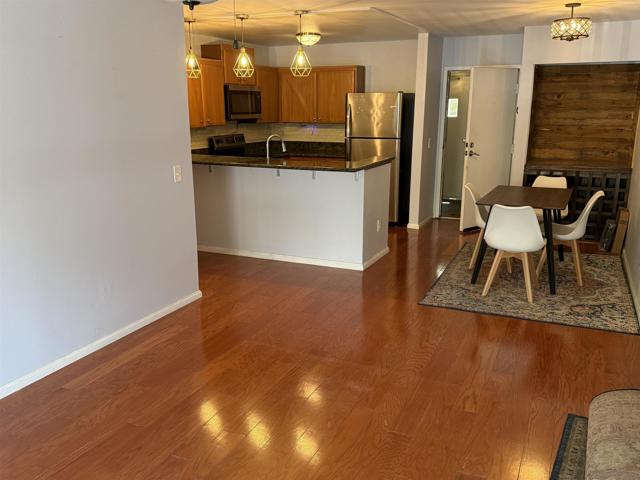 6131 Rancho Mission Rd, San Diego CA: https://media.crmls.org/mediaz/d6909b14-0241-431e-9993-211debf4b936.jpg